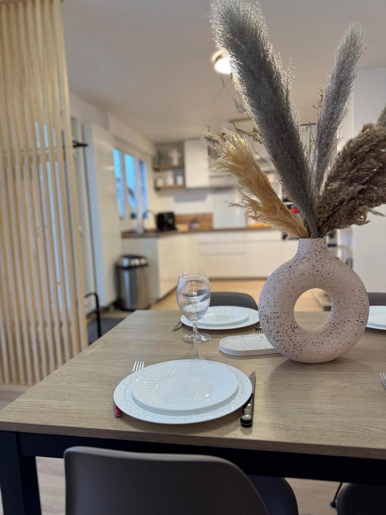Holiday home Maison Des Chenes